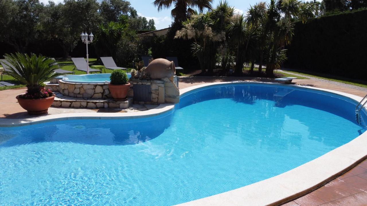 La Villa Du Golf Peralada Eksteriør bilde